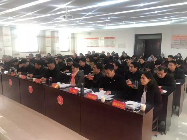 香港正版免费大全资料,全面释义解释请全面2释义、解释与落实、前沿解答解释落实